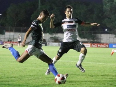 Las Águilas y San Lorenzo no se sacaron ventajas