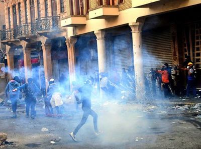 Se elevan a 340 los muertos en las protestas en Irak