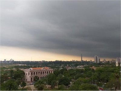 Meteorología anuncia ingreso de tormentas para este martes