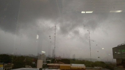 Jornada con lluvias y tormentas para este miércoles