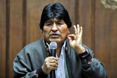 Gobierno boliviano denunciará en La Haya a Morales por delitos de lesa humanidad