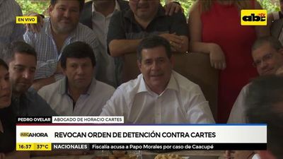 Revocan orden de detención contra Cartes