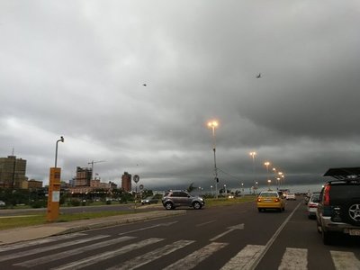 Alerta meteorológica para 10 departamentos