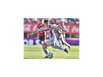 Boca y Argentinos lideran, San Lorenzo se recupera