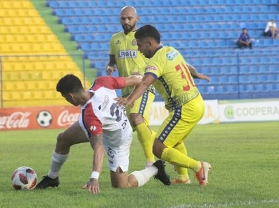 Nacional y Deportivo Capiatá empatan sin goles