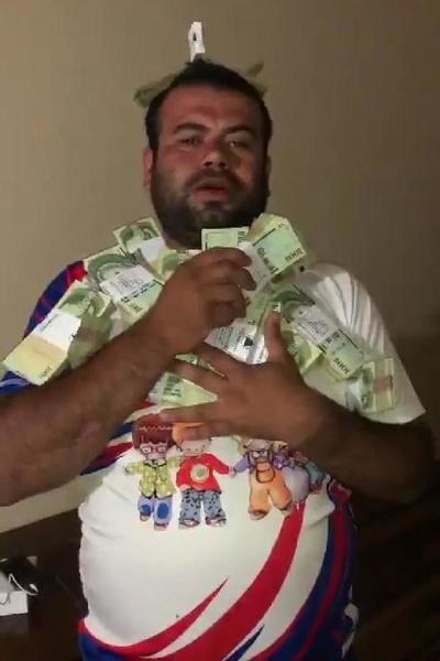 Kattya Gonzalez pide destitución del precandidato a intendente de Carapa’í