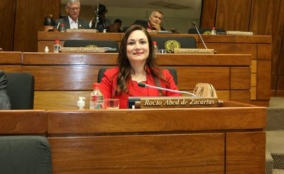 Rocío Abed vuelve a ocupar banca de Ulises Quintana