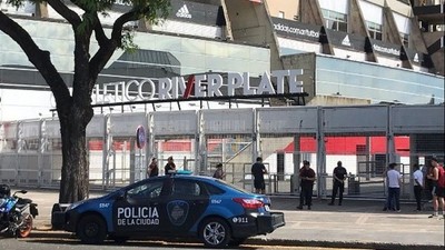 Desalojan el Monumental durante una hora por una amenaza de bomba