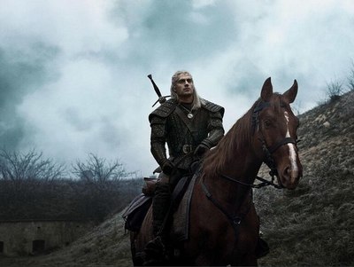 Henry Cavill y Netflix buscan el próximo “Game of Thrones” con “The Witcher”