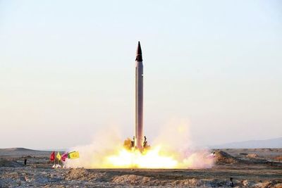 Irán está desarrollando “misiles balísticos con capacidad nuclear”
