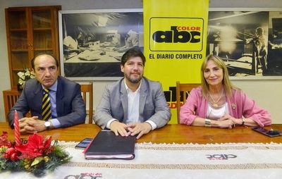 Abogados insisten con ilegalidad de la huelga de funcionarios judiciales