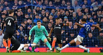 Tropiezo del Chelsea ante el resucitado Everton