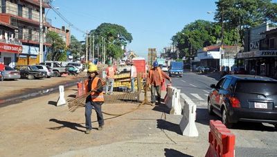 Frentistas del fracasado metrobús exigen al MOPC un plan “más serio”