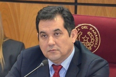 Diputado formalizará pedido de expulsión de ex senador y exfiscal