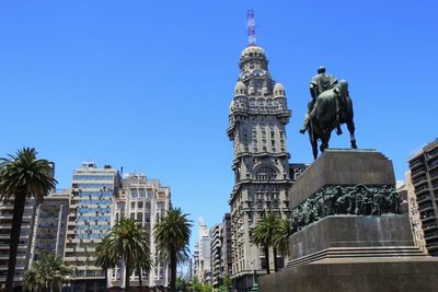 Uruguay es "faro" de libertad y democracia regional, según embajador de EEUU