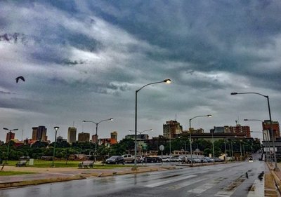 Anuncian tormentas eléctricas para este jueves