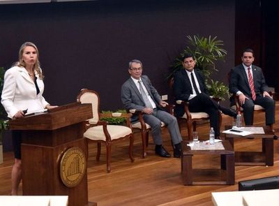 Formalizar a mipymes y digitalizar trámites, desafíos 2020 del MIC