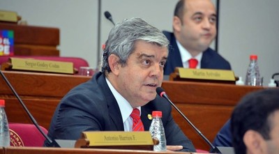 Enrique Riera: "Estoy harto de estar representado por gente cuestionada"