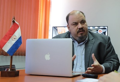 Paraguay TV apunta a transmitir la información en un lenguaje más comprensible, afirma director