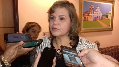 Senadora pide elecciones juveniles “lo antes posible”