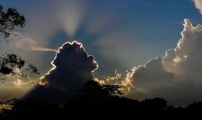 Anuncian lluvias y tormentas a partir de esta tarde