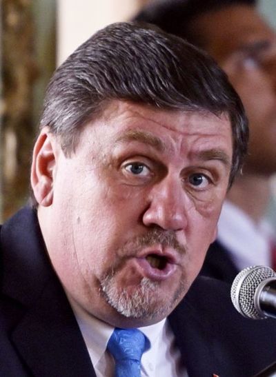 Financiamiento podrían tratar en receso, dicen