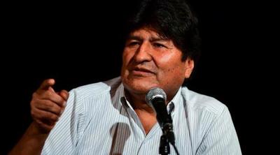 EE.UU. pide que Evo Morales "no abuse de su estatus" en Argentina