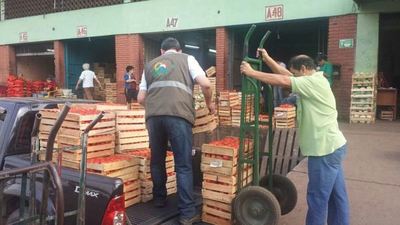 Denuncian ante la Fiscalía presunto negociado con casillas en el abasto