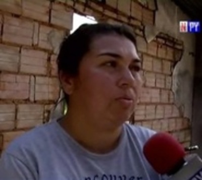 Incendio consumió vivienda en Luque