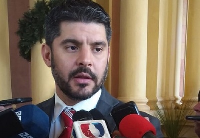 Intendente anuncia que desvinculaciones continuarán