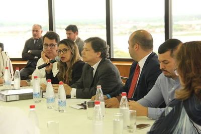 Fuga en PJC: Ministros y legisladores se reúnen a puertas cerradas