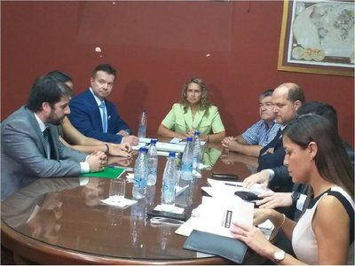 Seprelad tira al TSJE y partidos el fardo de control del financiamiento
