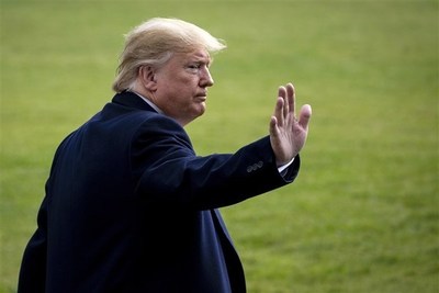 Senado de EE.UU. aprueba reglas para el juicio contra Trump