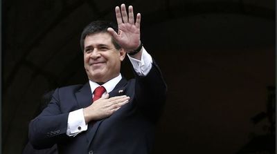 Cartes pide ganar elecciones para trabajar por los más necesitados y no para beneficio propio