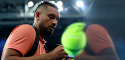 Nick Kyrgios imita tics de Rafael Nadal tras disgusto con juez