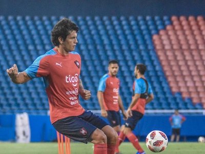 Chiqui Arce confirma equipo para medir a Guaraní