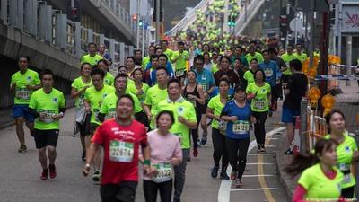 China suspende sus Juegos de Invierno por el virus; Hong Kong, su maratón