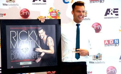 Ricky Martin vuelve a criticar la ayuda a los damnificados por los terremotos