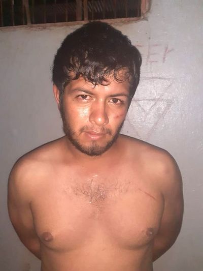 Detenido tras intentar vender a un policía un auto robado