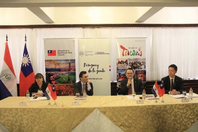 Taiwán ofrece 52 becas a jóvenes paraguayos