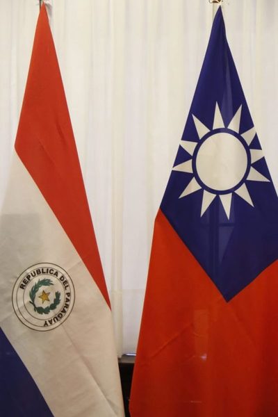 Diputados viajaron a China