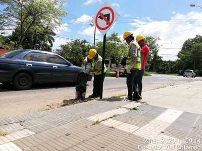 Nuevos sentidos únicos de circulación en calles alternativas a obras del Corredor Vial Botánico rigen desde el lunes
