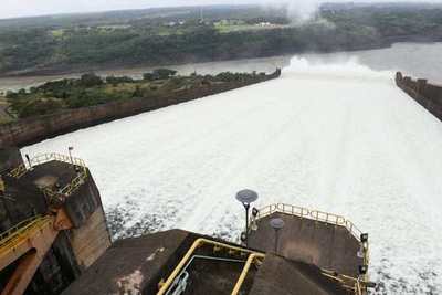 A cuatro meses de su creación, cámaras ni siquiera integraron la bicameral que acompañará renegociación de Itaipú