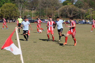 R.I.3 Corrales rescató un empate ante Guireña