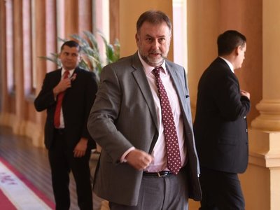 Gobierno busca con ley de pensiones diversificar la inversión de fondos
