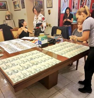 Detienen al Director del DETAVE por corrupción
