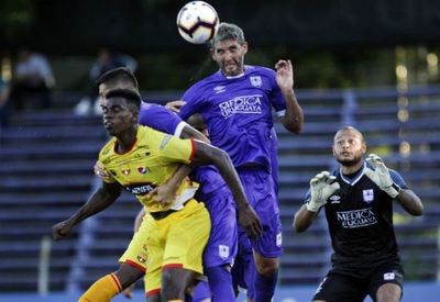 Primer "Escritoriazo" en la Libertadores 2019