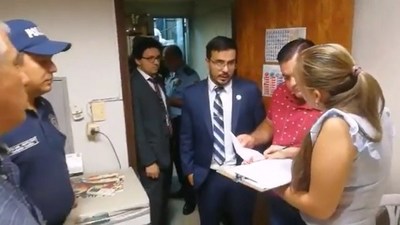 Cayó uno y puede tumbar a otros: comisionado a diputados para no hacer nada: marcaba, luego salía y fungía de taxista