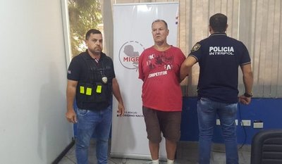 Migraciones dispone expulsiones de extranjeros ilegales, incluyendo a miembros del crimen transnacional