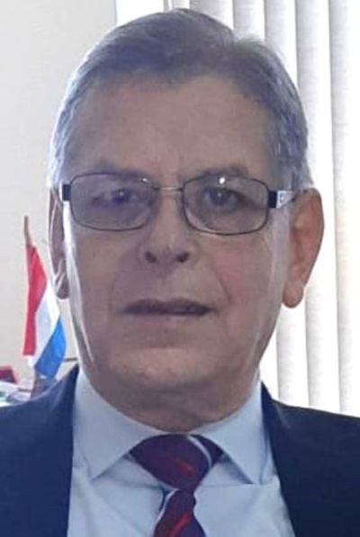 Corte suspende en sus funciones a 8 abogados